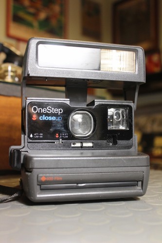 Polaroid 600 one - polaroid, step