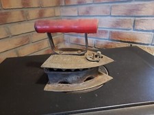 ANCIEN FER À REPASSER À