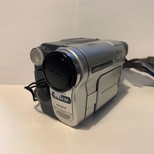 Sony Handycam DCR-TRV255E