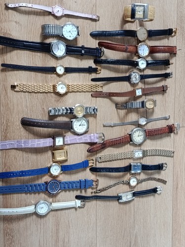 Lot montres quartz - de,