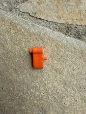 Pièce Fixation Plastique Carter Lanceur Tronçonneuse Stihl 010 Av