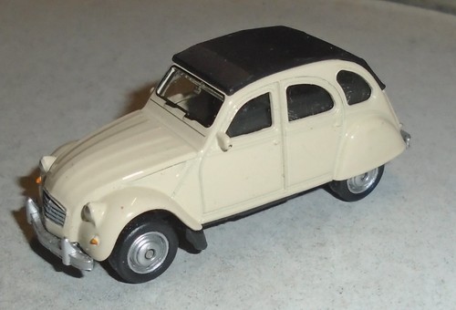 Véhicule miniature 67 - miniature, 1/67