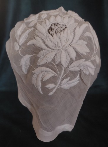 Coiffe ancienne bonnet linon