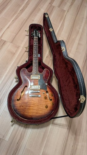 Electric guitar heritage 535 - guitar, h-535
