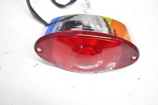 Feu arrière custom largeur 13 cm  hauteur 6.5 cm entraxe fixation 5 cm