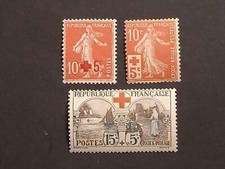 3 timbre France croix rouge