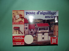 JOUEF maquette à monter poste
