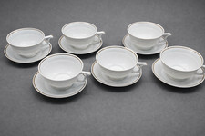 Lot de 4 tasses et soucoupes