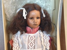 BELLE POUPEE D ARTISTE " FATOU