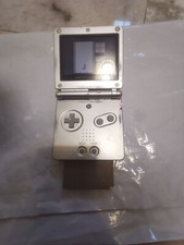 Nintendo Game Boy Advance SP
