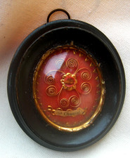 petit cadre reliquaire