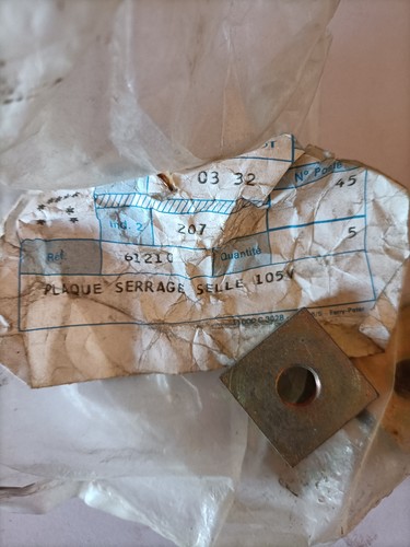 Plaque serrage selle - plaque,