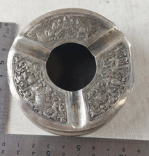 Ancien cendrier, décor