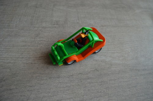 Figurine voiture daffy duck - voiture,