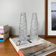 2 tulipes anciennes en verre