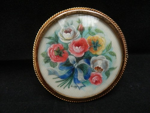 Miniature broche décor - à,