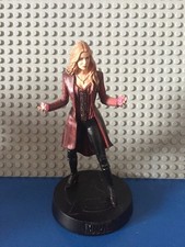 SCARLET WITCH - FIGURINE