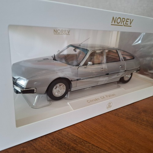Citroen 2200 pallas gris - cx,