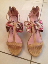 Chaussures compensées femme