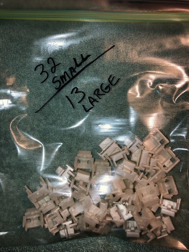 Rane button lot 32 small - 62,