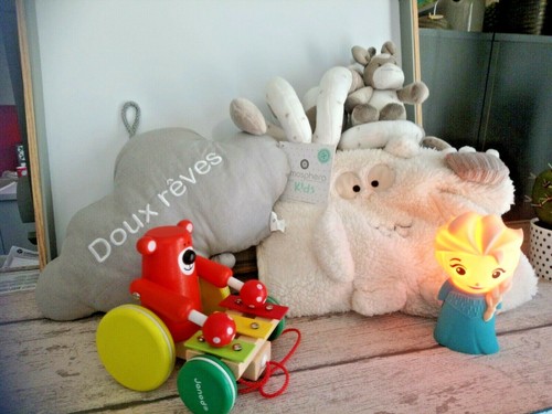 Lot bébé peluche spirale