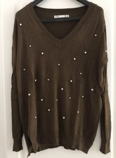 Pull Marron Encolure V Perles