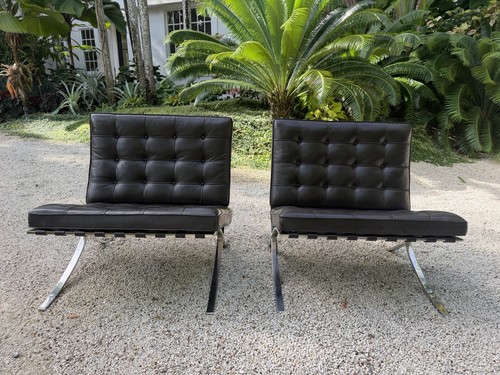 Mies van der rohe - van, chairs