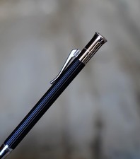 STYLO PORTE- MINES GRAF VON FABER-CASTELL BOIS DE GRENADILLE - FIN. PL. PLATINE