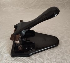 Ancienne perforatrice/perforeuse à papier de bureau - métal - 7/8cm - SOENNECKEN