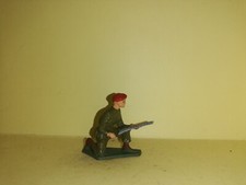 STARLUX militaire parachutiste