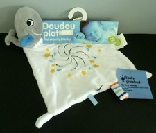 T99. Doudou plat Baby Câlin