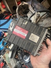 Calculateur BOSCH 0280000745 Peugeot 205 Xs 1992