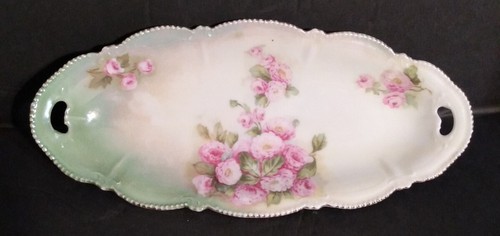 Unmarked celery dish pink - unmarked,