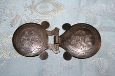 boucle de cape en argent ou