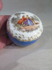 ANCIENNE BONBONNIERE EN