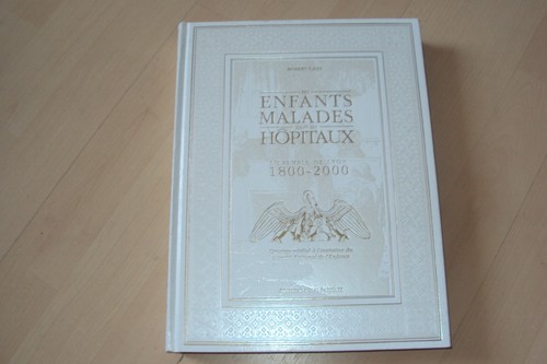 Livre les enfants malades - livre,