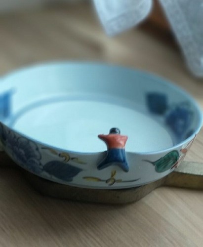 Dessous pot asiatique - dessous,