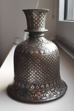 Base de narguilé incrustée -