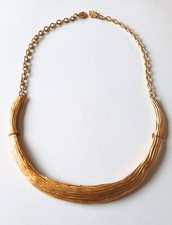 Collier vintage marque DOLCE