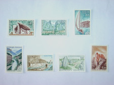 Aix, Ronchamp, Moustiers, Carnac, Gorges du Tarn, Paysage vendéen, château  Joux