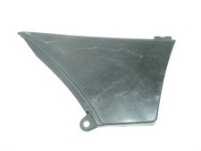 Cache carenage sous selle