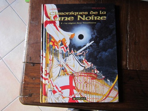 Chroniques lune noire t1 - chroniques,