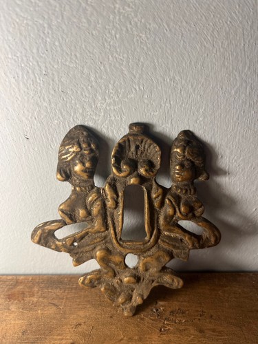Grosse garniture meuble - grosse,