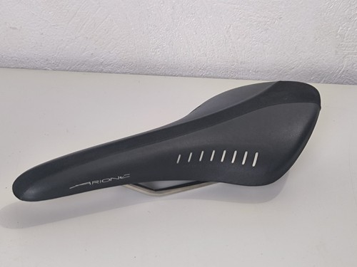 Selle vélo fizik arione made - vélo,