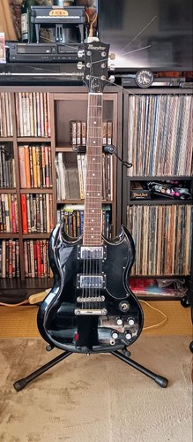 Guitare maestro gibson sg - by,