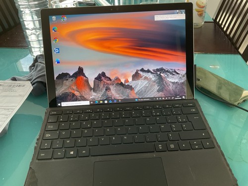 Surface pro 1724 6300u - surface, i5-6300u