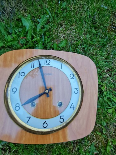 Ancienne pendule vintage - ancienne,