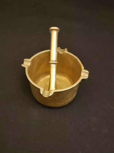 Mortier pilon bronze ou - et,