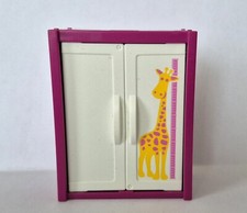 ARMOIRE ROSE AVEC TROISE