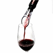 Essential wine aerator - essential, pourer